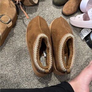 Cozy Brown Women's Slippers